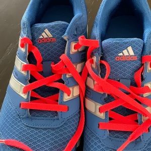ADIDAS Run Strong running shoes